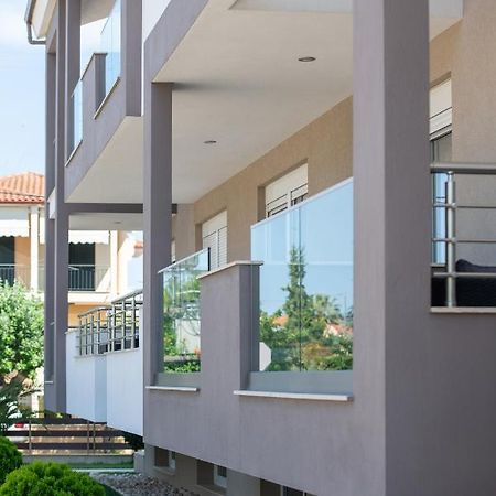 Sithonia Suites Luxury 2 Beds Studio, Semi-Ground Floor Νικήτη Εξωτερικό φωτογραφία