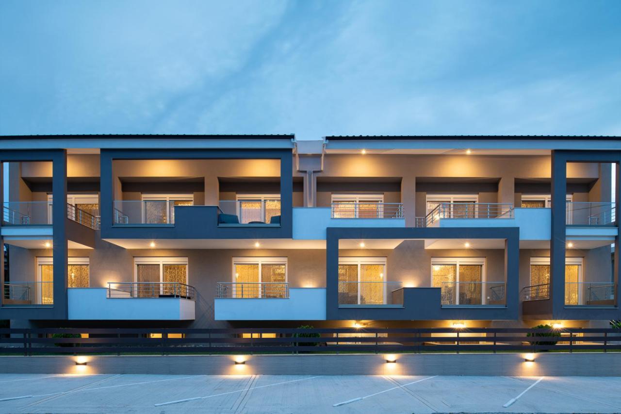 Sithonia Suites Luxury 2 Beds Studio, Semi-Ground Floor Νικήτη Εξωτερικό φωτογραφία